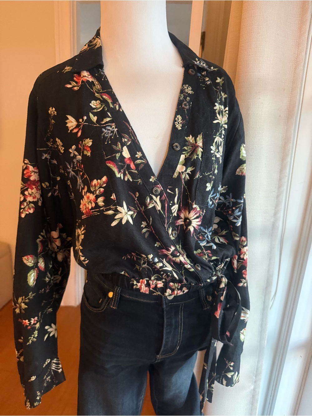 Pilcro small Black Asian inspired Floral Blouse with side Tie Waist